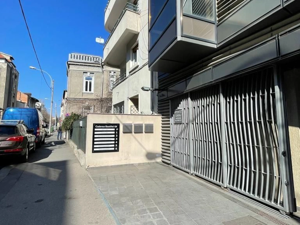 Ag BRASADAS închiriază BIROU 171mp Et 6 si 7 zona ROMANA.