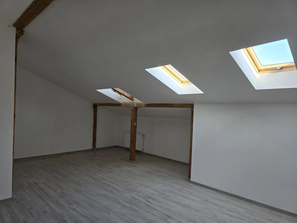 Vila 4 camere BIharia - Cartier Henri Coanda Baneasa Sector 1 - COM 0%