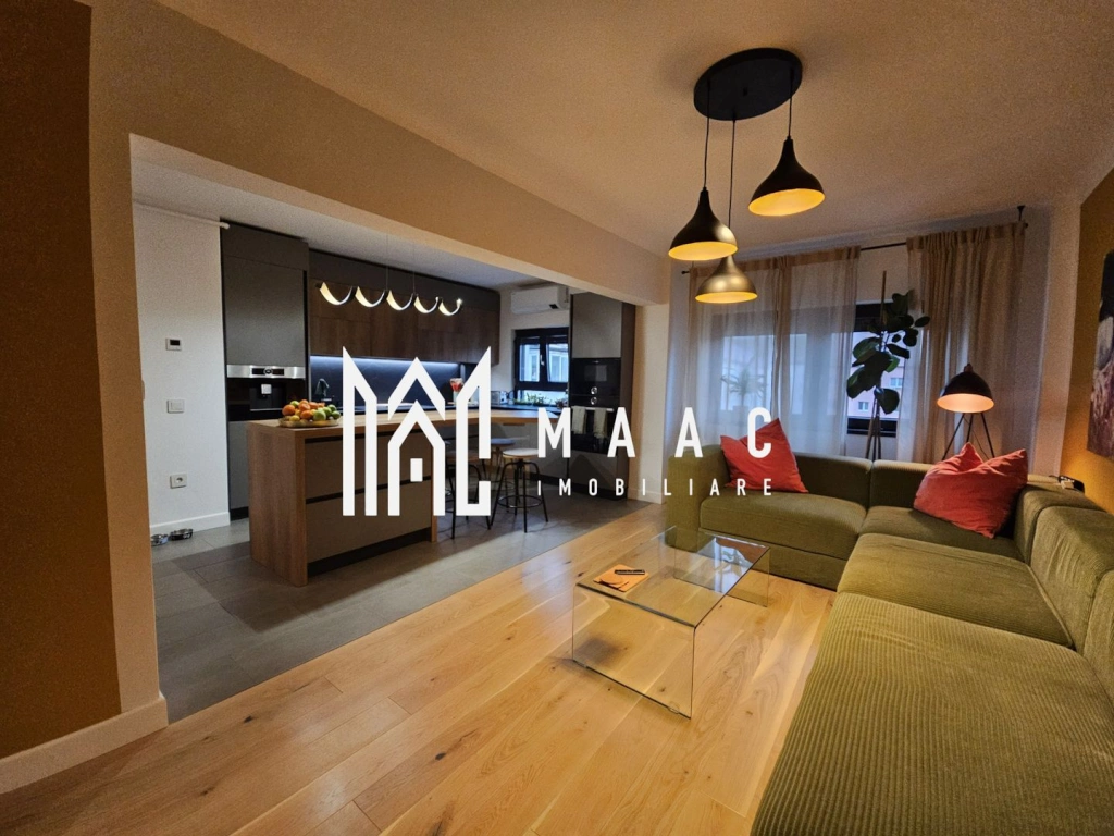 Apartament 4 camere | Decomandat | Renovat | Strand 1