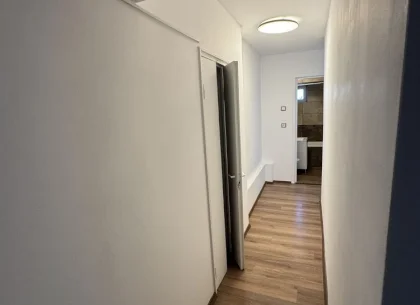 Inchiriez apartament 2 camere Piata Victoriei