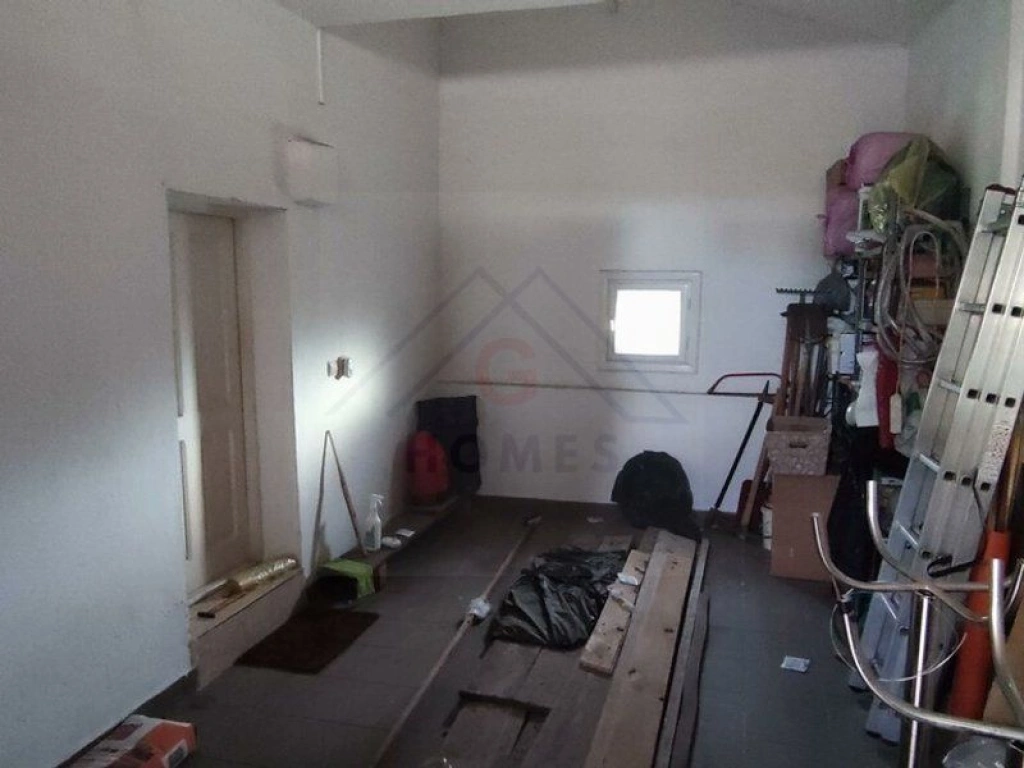 CASA solida, spatioasa si bine construita LA PRET DE APARTAMENT! Comision zero!