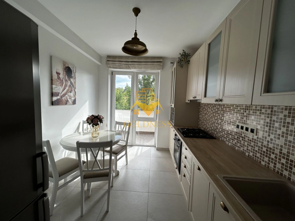 3 camere decomandate, LUX, Parcare, AC, Zona Alverna, Buna Ziua