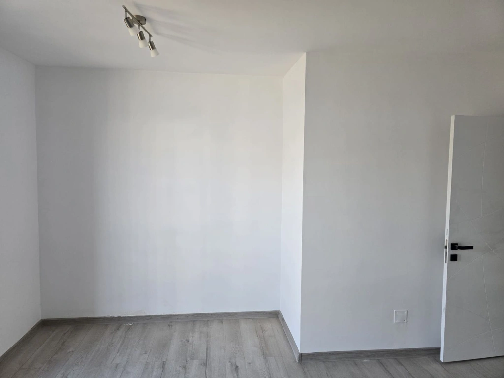 Vila 4 camere BIharia - Cartier Henri Coanda Baneasa Sector 1 - COM 0%