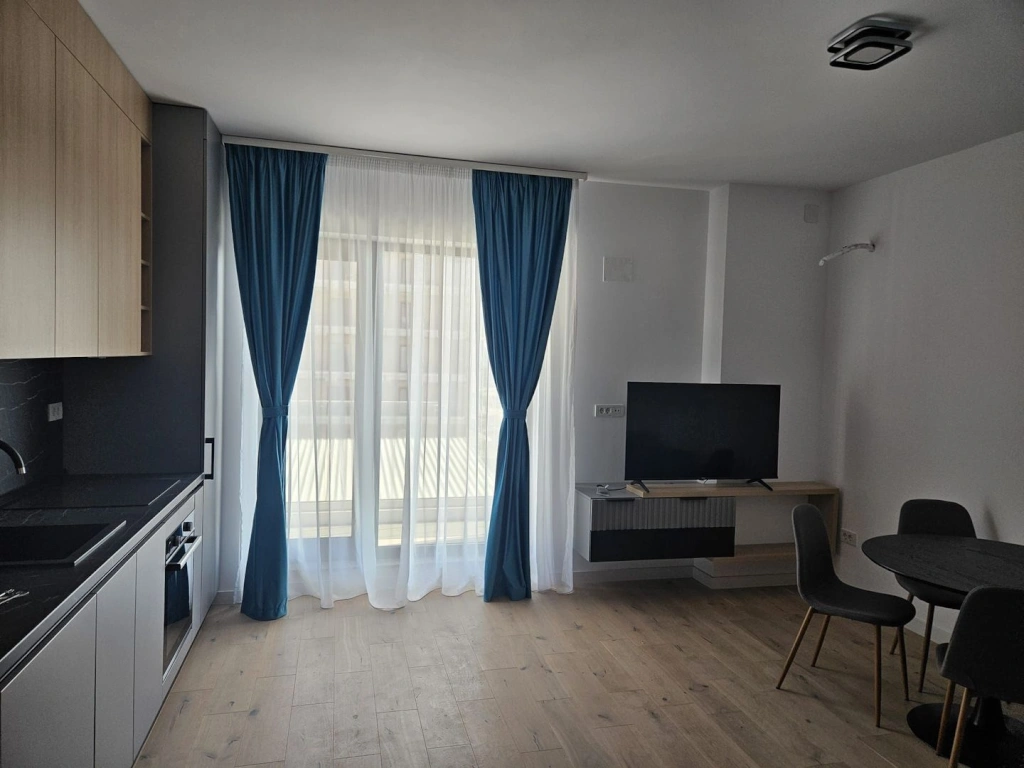 Apartament 3 camere Pipera Plaza FIRST ESTATES- loc parcare - COM 0%