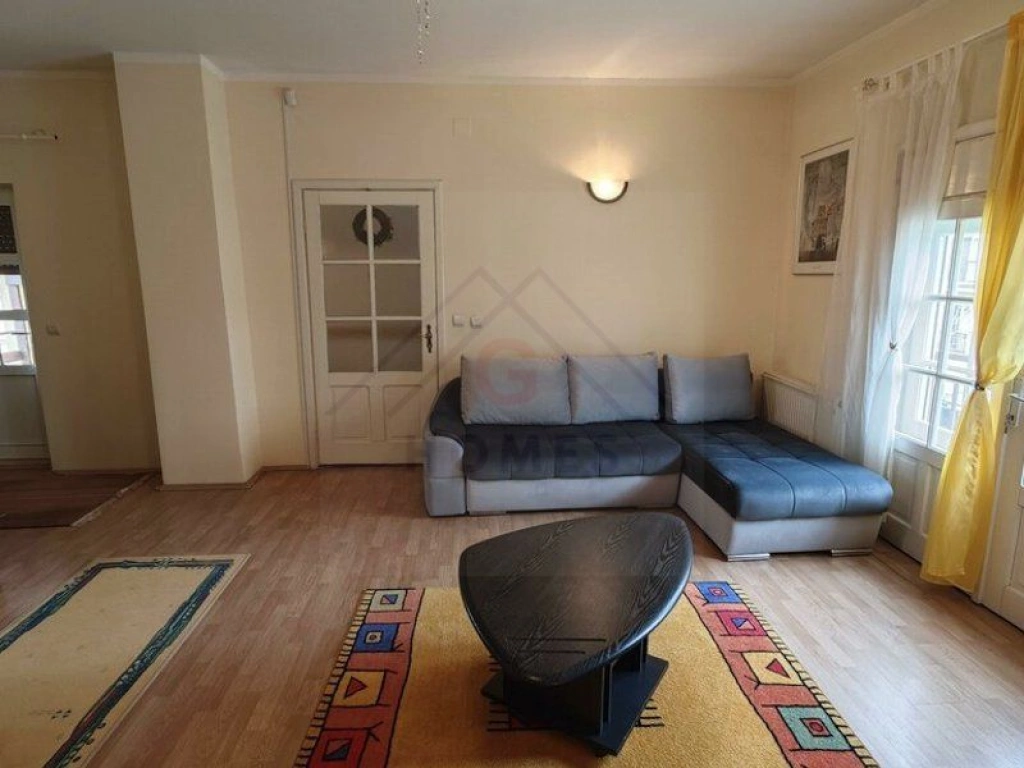 CASA solida, spatioasa si bine construita LA PRET DE APARTAMENT! Comision zero!