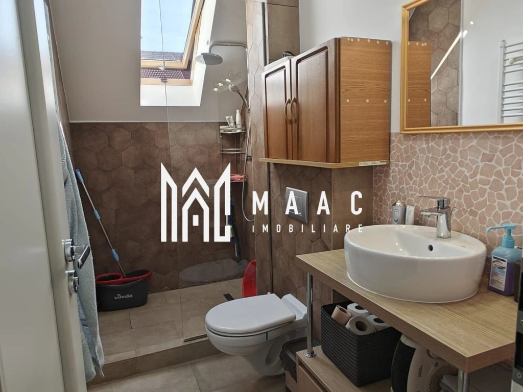 Apartament 4 Camere | Loc De Parcare | 2 Bai | Tilisca