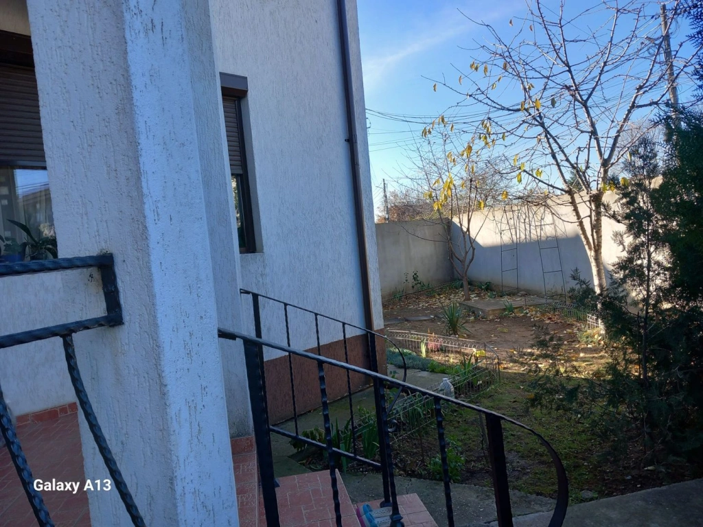 Ag BRASADAS vinde casa individuala 5 cam orasul PANTELIMON.