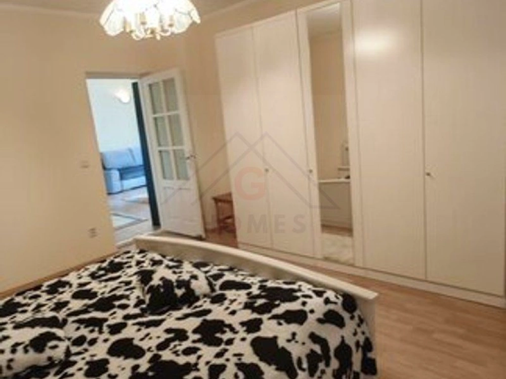 CASA solida, spatioasa si bine construita LA PRET DE APARTAMENT! Comision zero!