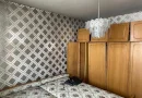Apartament 3 camere  decomandat etajul 3 din 4 bloc anvelopat