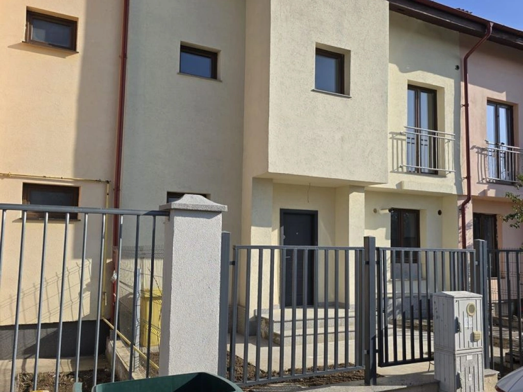 Vila 4 camere BIharia - Cartier Henri Coanda Baneasa Sector 1 - COM 0%
