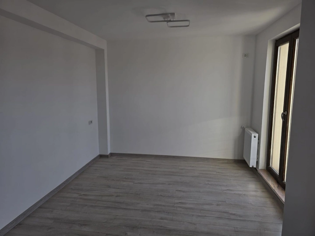 Vila 4 camere BIharia - Cartier Henri Coanda Baneasa Sector 1 - COM 0%