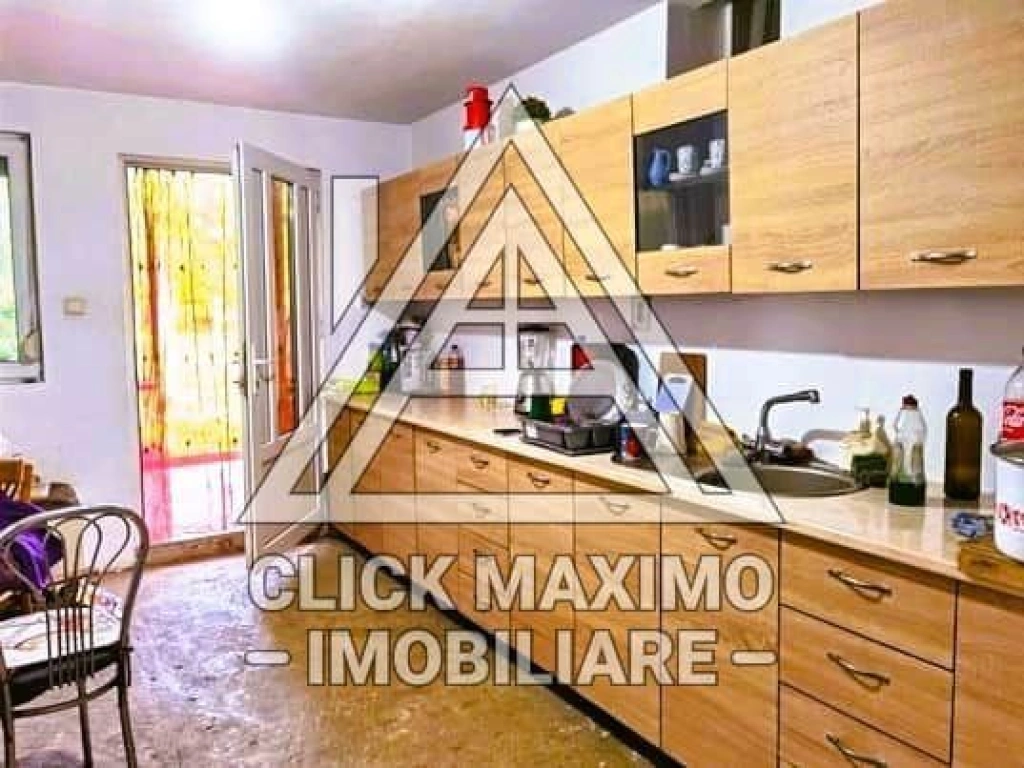 2 CASE 210 mp, COMPLET UTILATE, TEREN INTRAVILAN 1500 mp, NEGRENI-CLUJ