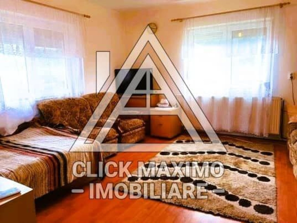 2 CASE 210 mp, COMPLET UTILATE, TEREN INTRAVILAN 1500 mp, NEGRENI-CLUJ