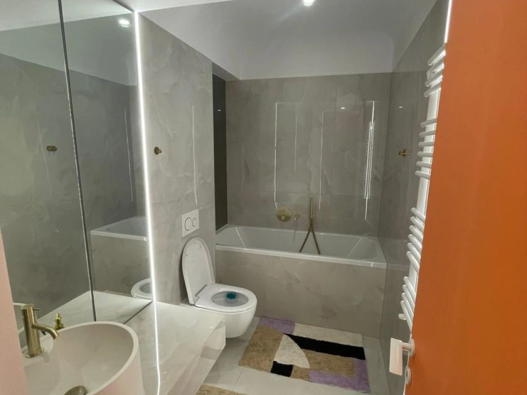 Apartament 2 camere CORTINA NORTH Pipera -lux 46 mp 1 loc parcare