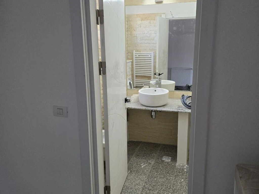 Vila 4 camere sector 1 Cartier Henri Coanda Baneasa