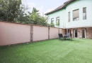Apartament 95 mp pe Iuliu Maniu la casă, curte proprie inchisa