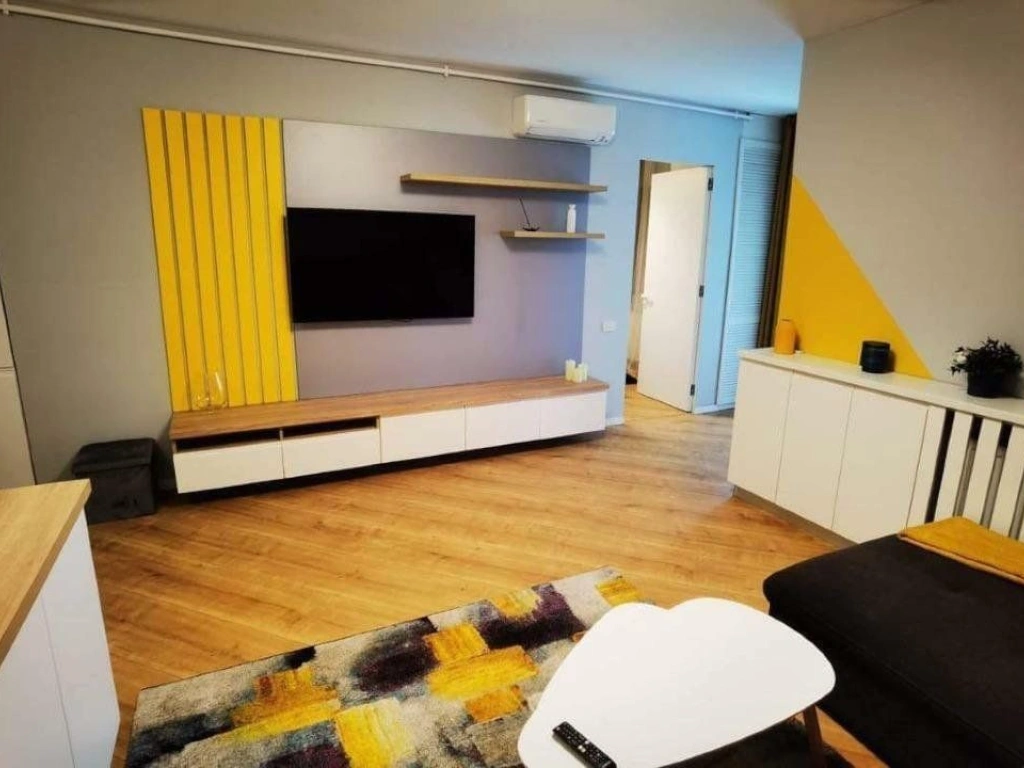 Apartament 3 camere 4 City North Plaza Pipera - parcare boxa - COM 0%