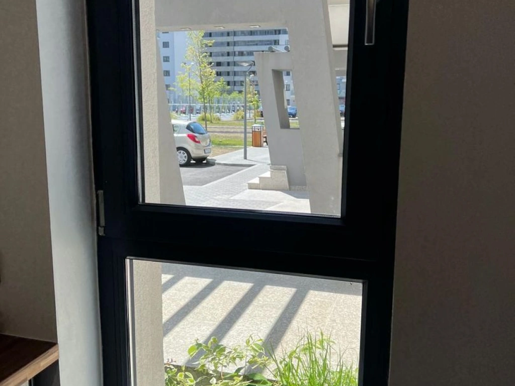 BRASADAS închiriază ap 2 cam PARTER în ONIX Pipera.