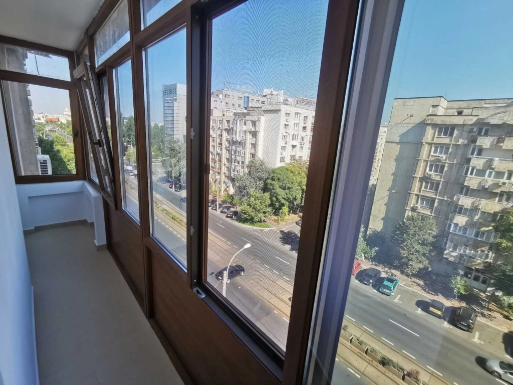 Ag BRASADAS închiriază ap 2 cam etaj 6/9 Blv Octavian Goga.