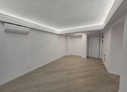 Apartament 2 camere Cortina North Pipera - 65 mp si 1 loc  parcare
