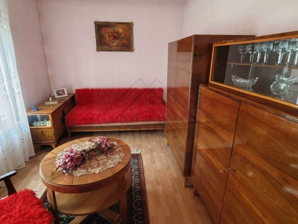 CASA solida, spatioasa si bine construita LA PRET DE APARTAMENT! Comision zero!