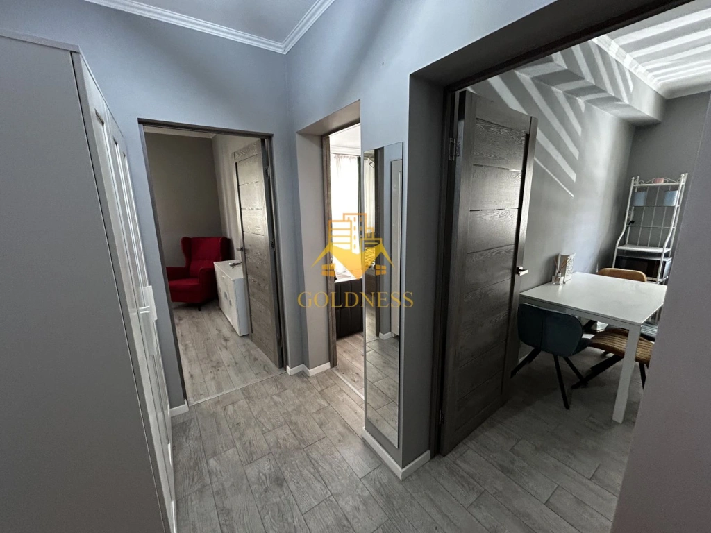 2 camere open space, Parcare, Modern, Florilor, Floresti