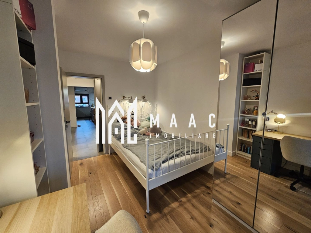 Apartament 4 camere | Decomandat | Renovat | Strand 1