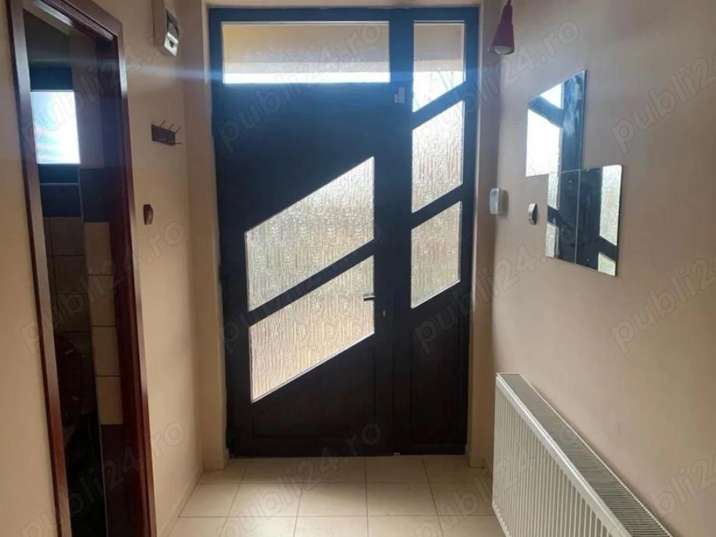 BRASADAS vinde casa cu 3 cam teren 770mp in Lazuri.