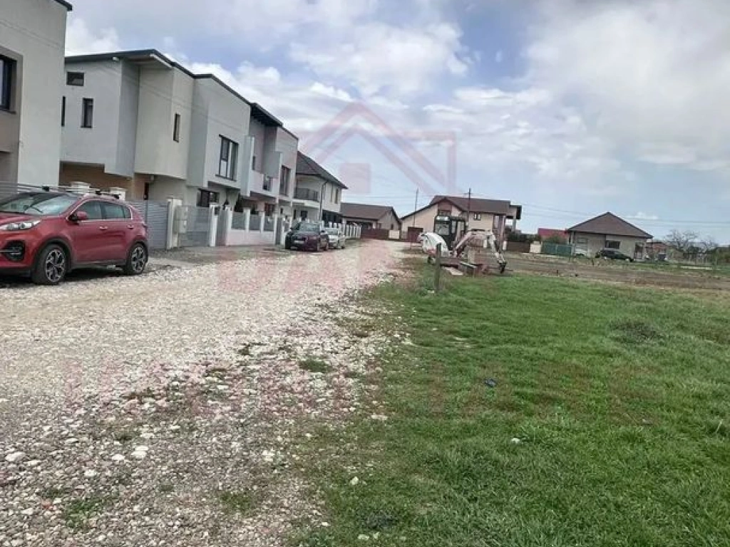 TEREN INTRAVILAN DE VÂNZARE,-520 mp,-CARANSEBEȘ\PIPIRIG COMISION 0%