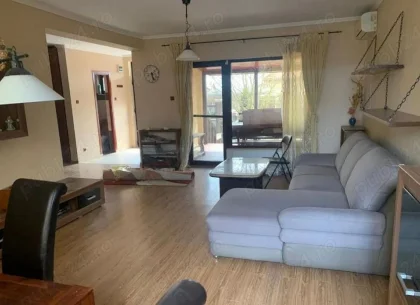 BRASADAS vinde casa cu 3 cam teren 770mp in Lazuri.
