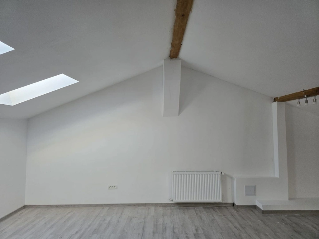 Vila 4 camere BIharia - Cartier Henri Coanda Baneasa Sector 1 - COM 0%