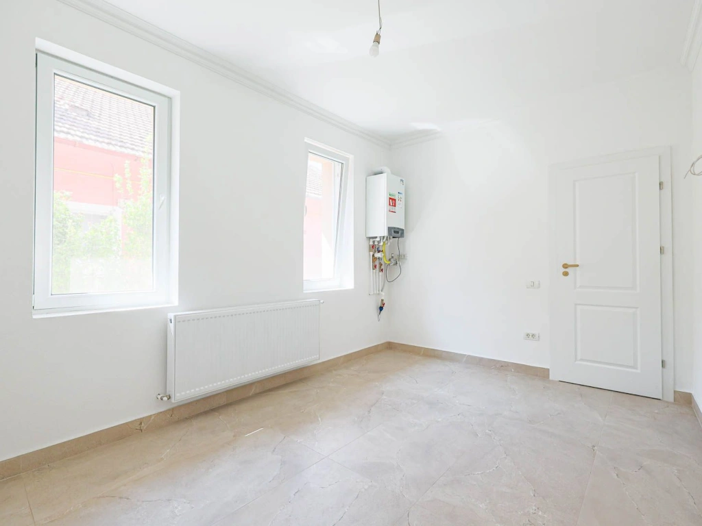 REPOZITIONARE PRET! Apartament renovat complet – str. Mărășești