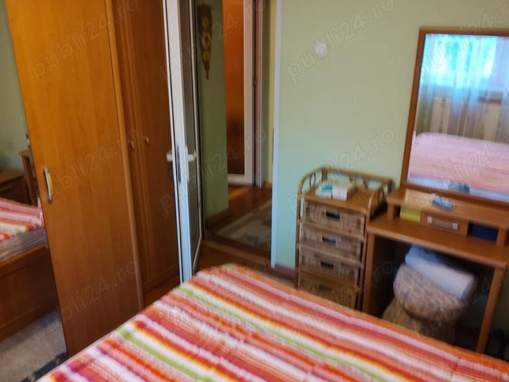 Ag BRASADAS vinde apt 2 cam etaj 2/4 Micro 16.