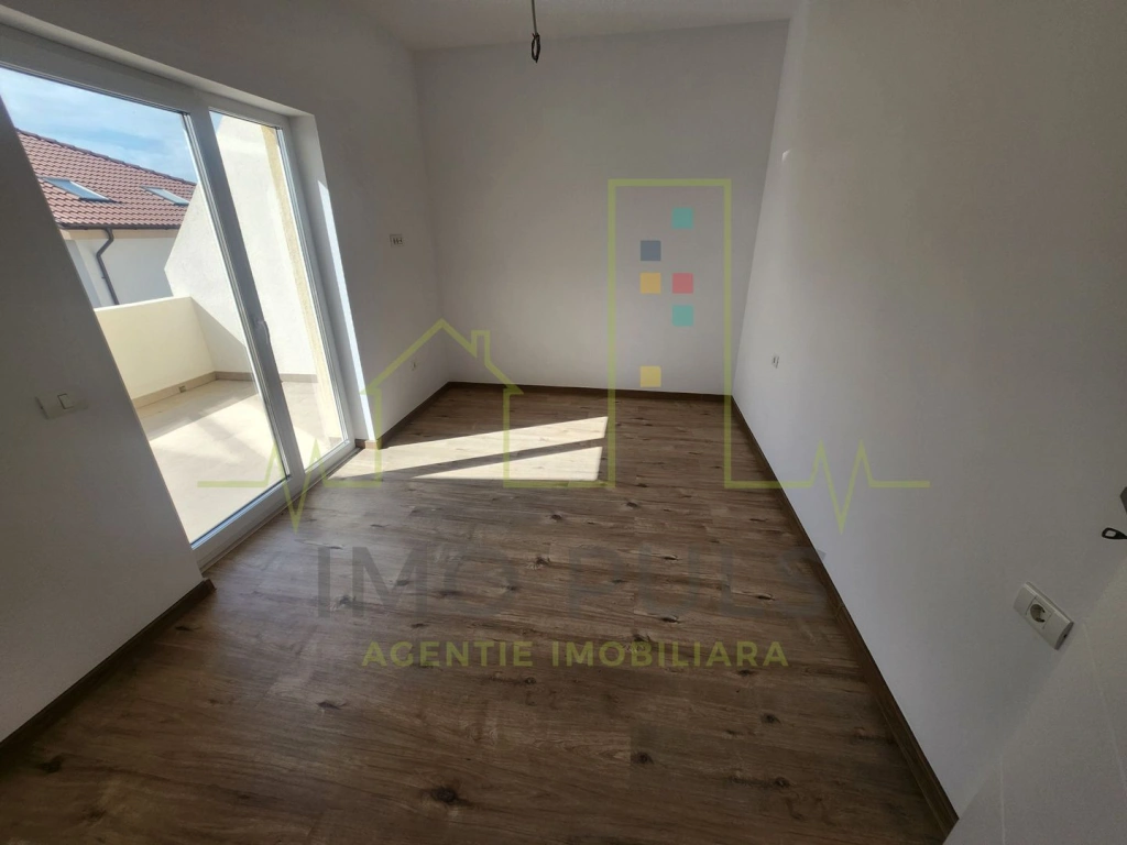 3 Camere. 2 Balcoane. Bloc nou
