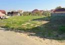Teren intravilan Borș, 563 mp, front 32 m – 34.400 € (neg, comision 0)