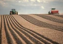 1.835 ha Fermă operațională și teren agricol (Vestul României)