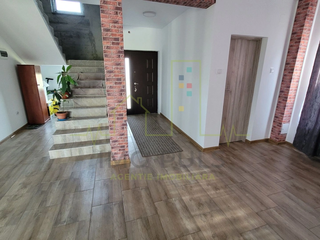 Casa individuala la Sacalaz, suprafata generoasa.