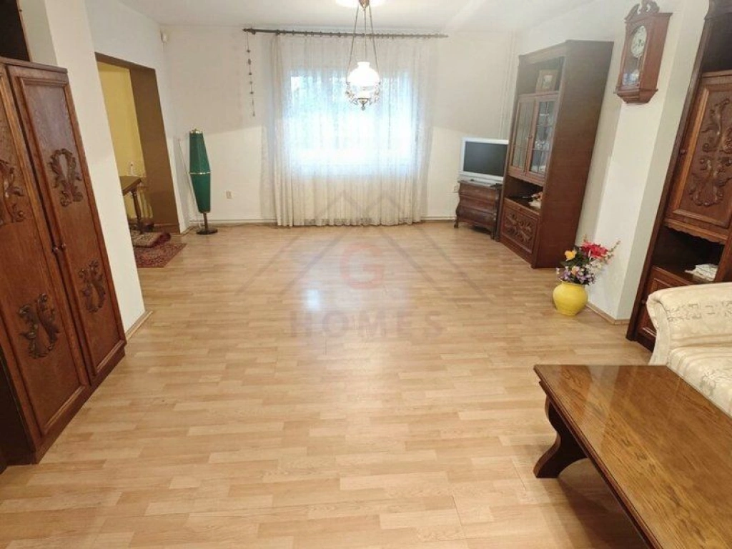 CASA solida, spatioasa si bine construita LA PRET DE APARTAMENT! Comision zero!